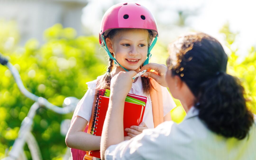 Kaski rowerowe dla dzieci – zadbajmy o ich bezpieczeństwo