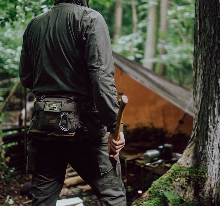 Jak wybrać pierwsze spodnie taktyczne? Przewodnik po krojach, materiałach i kluczowych cechach